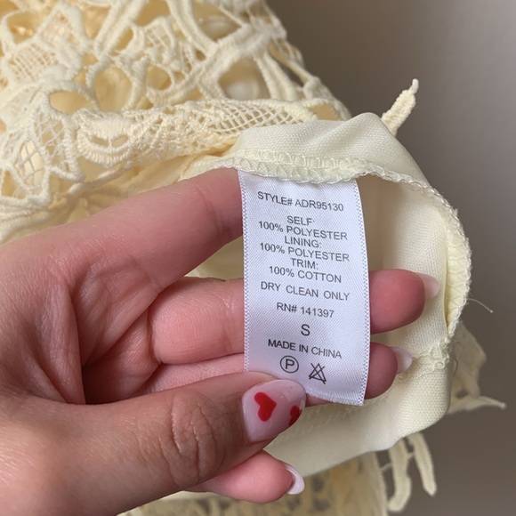 ASTR the label Yellow Lace MIDI Dress - Picture 7 of 9